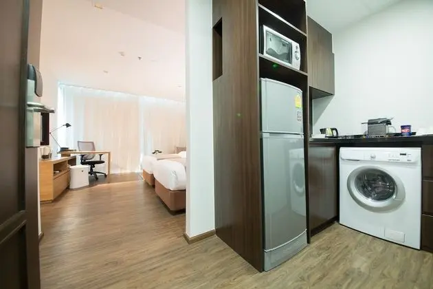 Standard King Bed