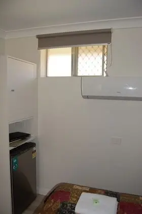 Üç Kişilik Oda