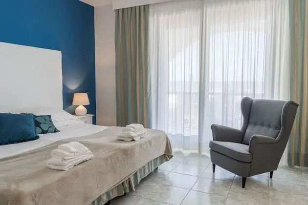 Standard Tek Büyük Yataklı Oda