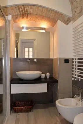 Exclusive Tek Büyük Yataklı Oda