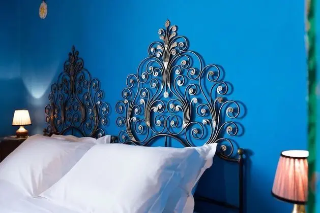 Üç Kişilik Oda, Birden Çok Yatak