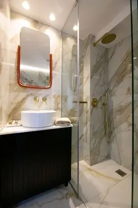 Deluxe Tek Büyük Yataklı Oda, Deniz Manzaralı