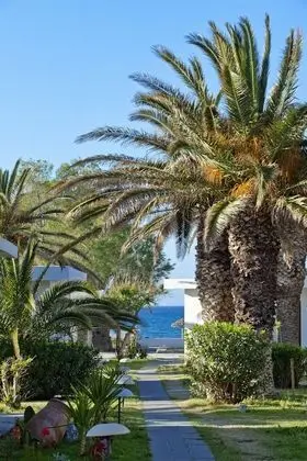 Bungalov, Bahçe Manzaralı