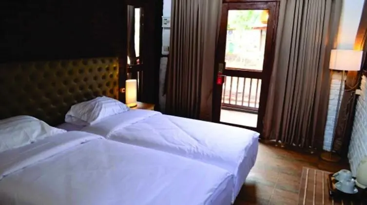 Standard Kır Evi