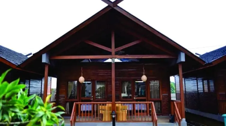 Standard Kır Evi