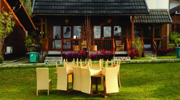 Standard Kır Evi
