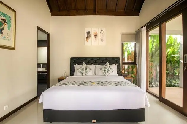 Villa, 1 Yatak Odası, Havuz Manzaralı