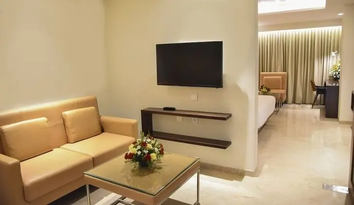 Luxury Süit, 1 Yatak Odası, Sigara İçilebilir, Şehir Manzaralı