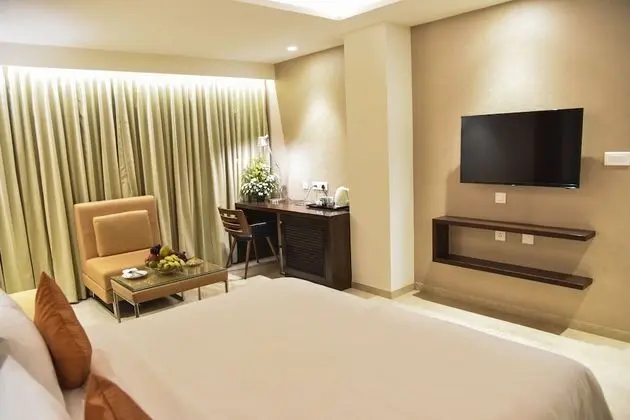 Luxury Süit, 1 Yatak Odası, Sigara İçilebilir, Şehir Manzaralı