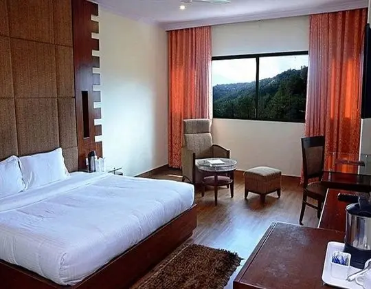 Deluxe Oda, Sigara İçilmez