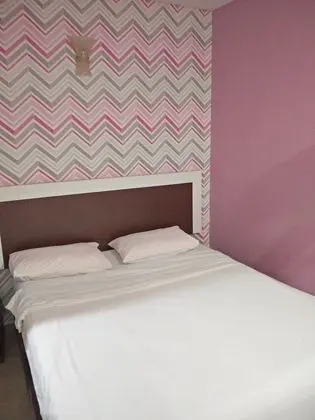 Superior Tek Büyük Yataklı Oda