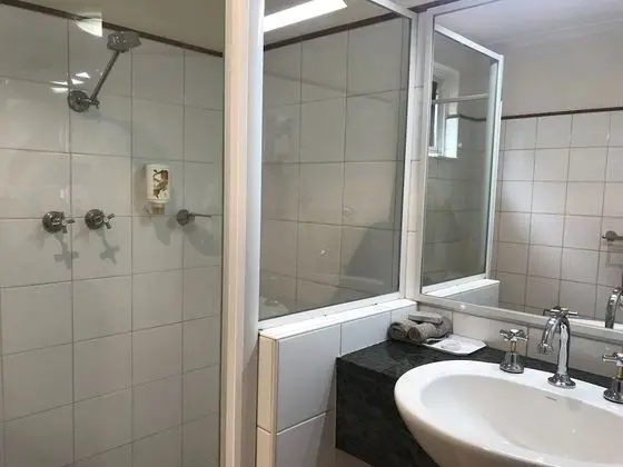 Standard Oda, 1 En Büyük (King) Boy Yatak, Balkon (Terrigal Tempter)