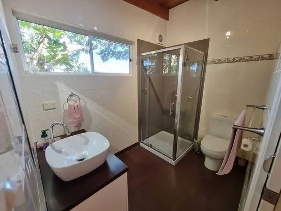 Standard Studio, 1 Queen Bed, Kitchen, Garden View (Wattle Suite)