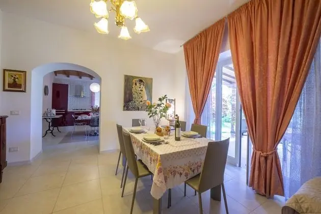 Family Villa, Birden Çok Yatak, Bahçeli (Villa Clara with Whirpool)