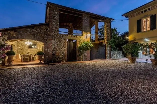 Villa