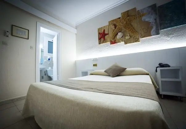 Dört Kişilik Oda (2 + 2)