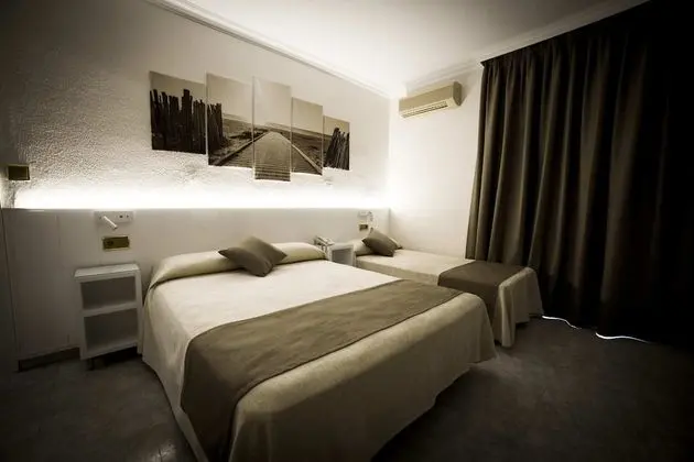 Üç Kişilik Oda (2 adults + 1 child)