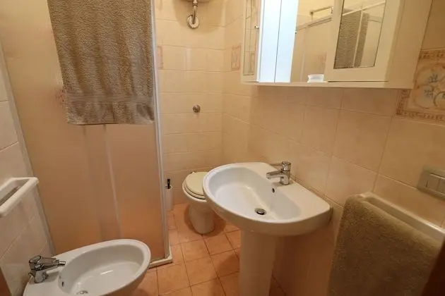 Ev, 2 Yatak Odası, Veranda
