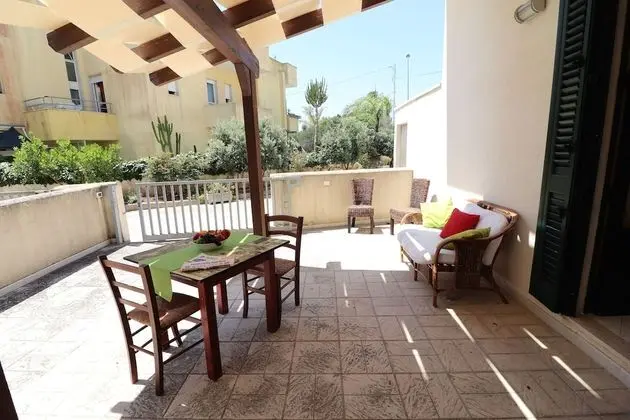 Ev, 2 Yatak Odası, Veranda