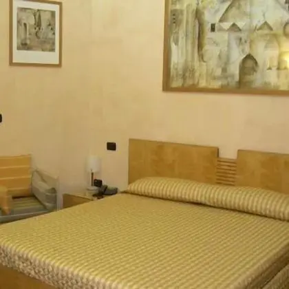 Tek Büyük Yataklı Oda