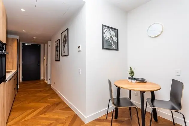 Executive Apart Daire, 1 Büyük (Queen) Boy Yatak (NO Parking Space)