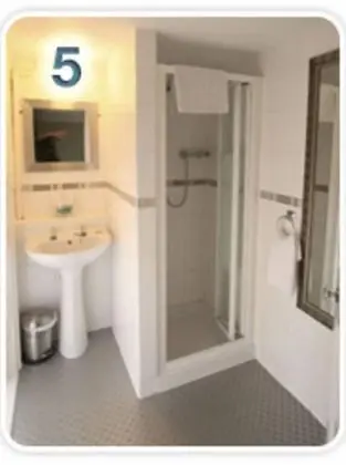 Superior Tek Büyük veya İki Ayrı Yataklı Oda, Banyolu/Duşlu