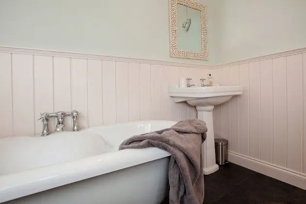 Kır Evi, Özel Banyo