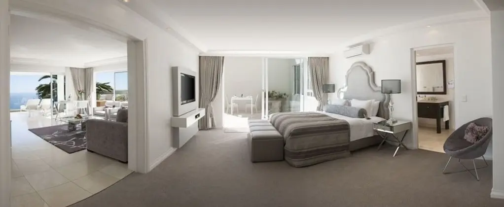 Premium Çatı Katı Süiti (Penthouse)