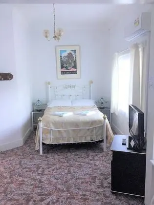 Classic Üç Kişilik Oda, Sigara İçilmez, Banyolu/Duşlu