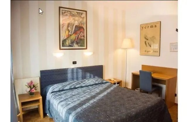 Standard Tek Büyük veya İki Ayrı Yataklı Oda, 1 Yatak Odası, Şehir Manzaralı