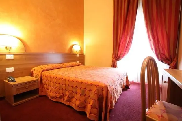 1 Çift ​​kişilik Yatak Standard