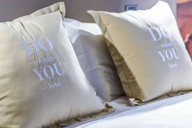 Superior Tek Büyük veya İki Ayrı Yataklı Oda, Kısmi Deniz Manzaralı