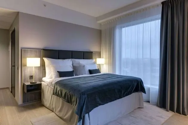 Deluxe Double Room, 1 Double Bed & 2 Rollaway Beds, Non Smoking
