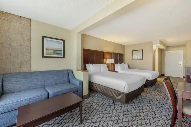 Suite, 2 Double Beds with Sofa Bed, Non Smoking