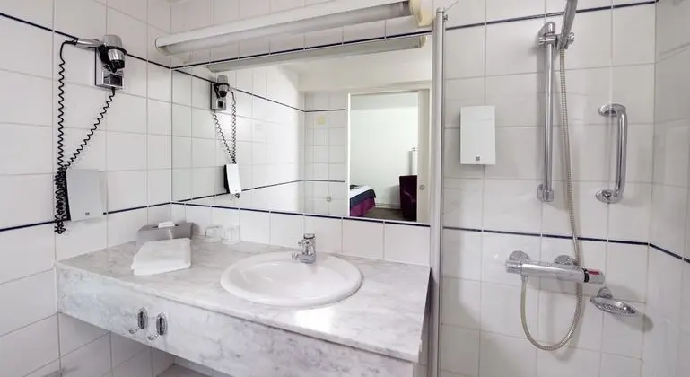 Junior Süit, 1 Çift Kişilik Yatak (Includes a light evening meal)