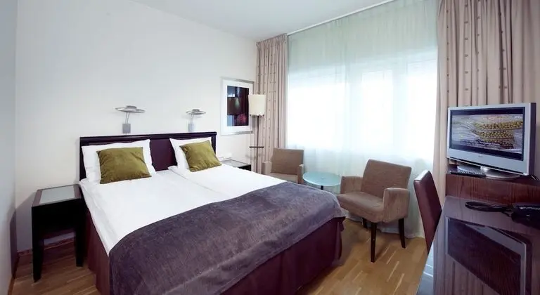 Moderate Room, 1 Double Bed (Includes a light evening meal)