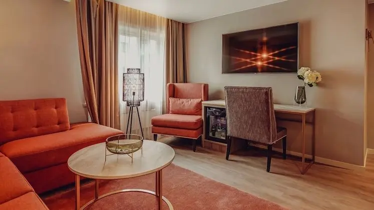 Suite, 1 Double Bed (Includes a light evening meal)