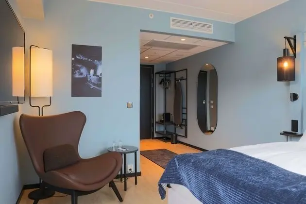 Standard Tek Büyük Yataklı Oda (King - Upper Floor)
