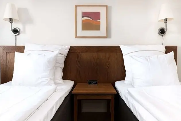 Standard Oda, Sigara İçilmez (Includes a light evening meal)