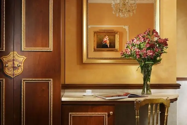 Tek Büyük veya İki Ayrı Yataklı Oda