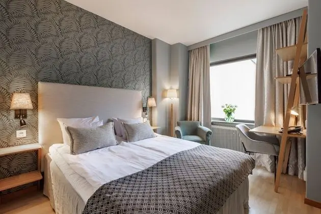 Moderate Double Room (includes a light evening meal)
