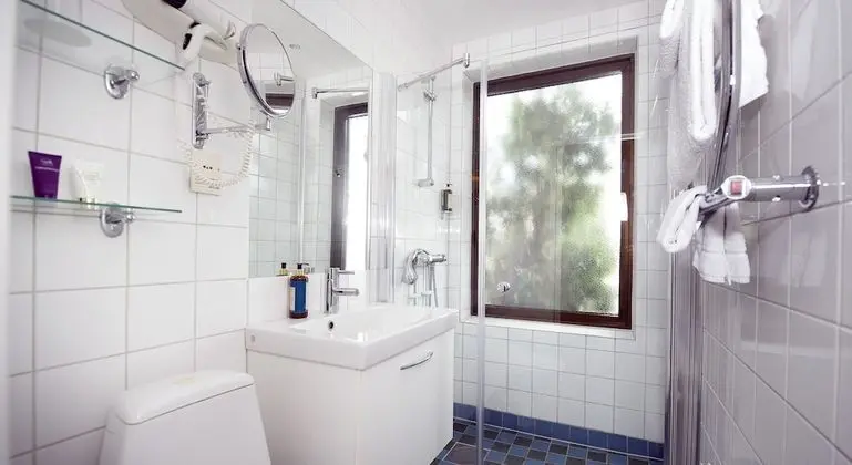Moderate Double Room (includes a light evening meal)