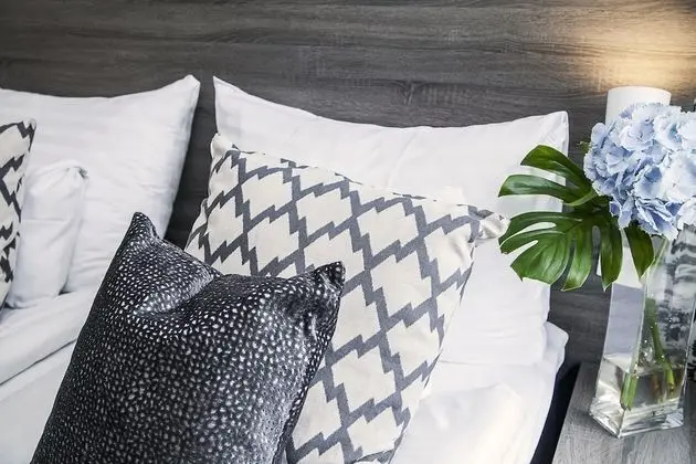 Moderate Single Room