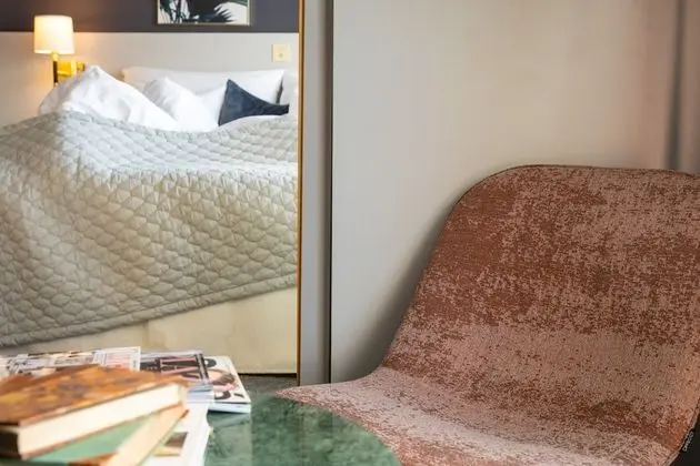 Süit, 1 Çift Kişilik Yatak, Sigara İçilmez