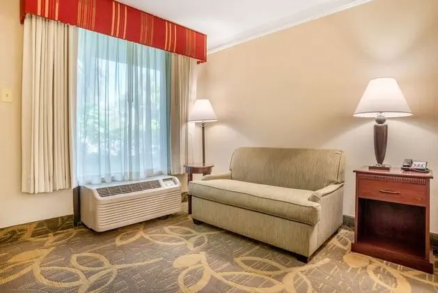 Oda, 1 En Büyük (King) Boy Yatak, Sigara İçilmez (Pet Friendly)