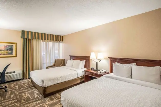 Standard Oda, 2 Büyük (Queen) Boy Yatak, Sigara İçilmez (Pet Friendly)