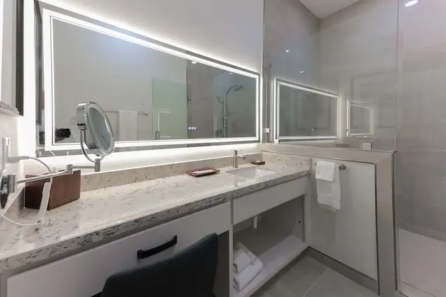 Superior Süit, Sigara İçilmez