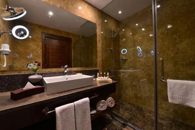 Suite, Şehir Manzaralı
