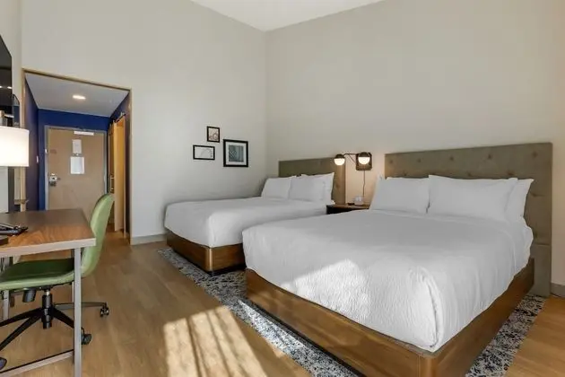 Deluxe Oda, 2 Büyük (Queen) Boy Yatak, Balkon, Nehir Manzaralı