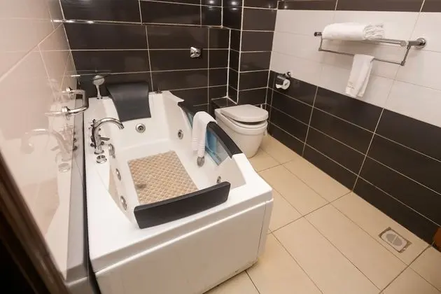 Superior Tek Büyük Yataklı Oda
